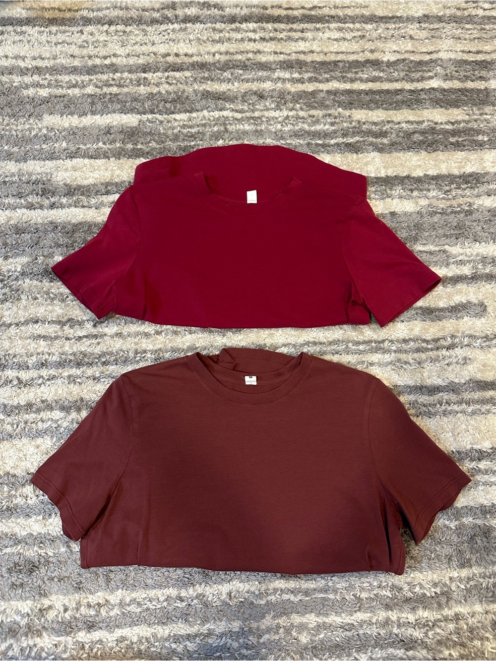 Women’s lululemon tops